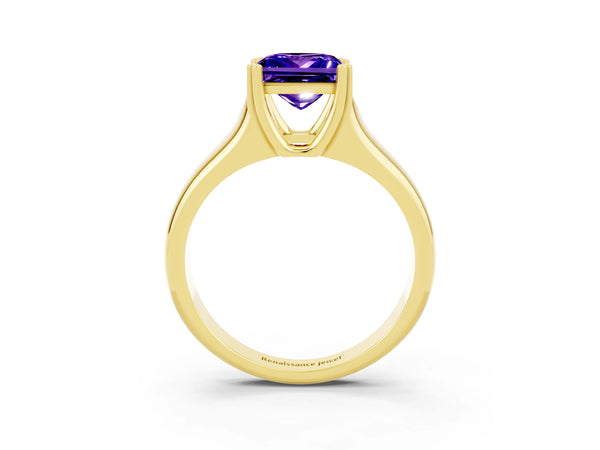 Yellow gold Princess Cut Tanzanite Solitaire Ring with Wide Band and Prong Setting