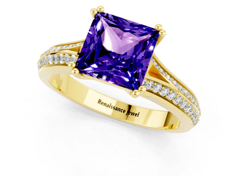 Yellow gold Princess Cut Tanzanite Split Shank Engagement Ring with Pavé Band_1