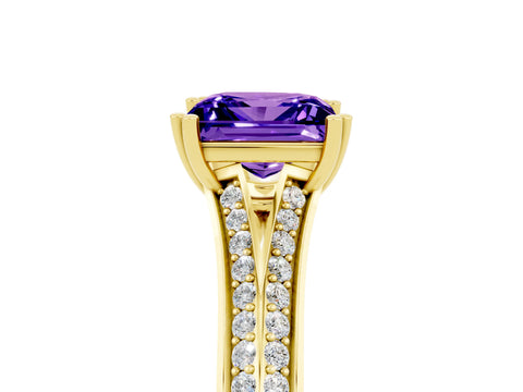 Yellow gold Princess Cut Tanzanite Split Shank Engagement Ring with Pavé Band_5
