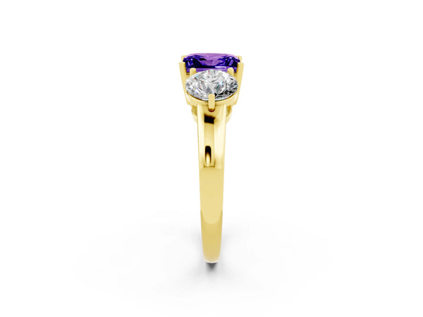 Yellow gold Princess Cut Tanzanite Three-Stone Ring with Prong Setting and Classic Band