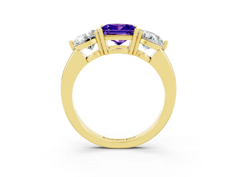 Yellow gold Princess Cut Tanzanite Three-Stone Ring with Prong Setting and Classic Band_3