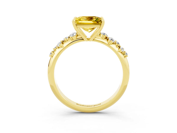 Yellow gold Princess Cut Yellow Sapphire Cluster Side Stone Solitaire Ring with Prong Setting