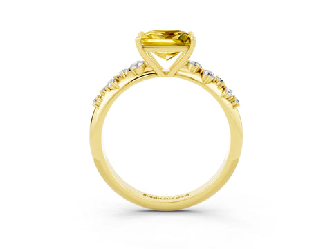 Yellow gold Princess Cut Yellow Sapphire Cluster Side Stone Solitaire Ring with Prong Setting_51