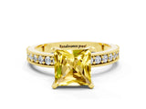 Yellow gold Princess Cut Yellow Sapphire Milgrain Pavé Engagement Ring with Four-Prong Setting_36