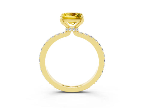 Yellow gold Princess Cut Yellow Sapphire Ring with Pavé Band and Four-Prong Setting_27