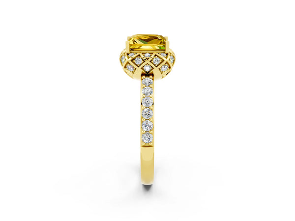 Yellow gold Princess Cut Yellow Sapphire Scalloped Halo Engagement Ring with Round Shared Prong Band