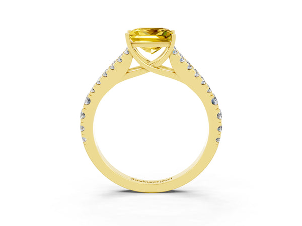 Yellow gold Princess Cut Yellow Sapphire Split Shank Pavé Engagement Ring with Four-Prong Setting