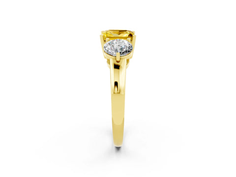 Yellow gold Princess Cut Yellow Sapphire Three-Stone Ring with Prong Setting and Classic Band_2