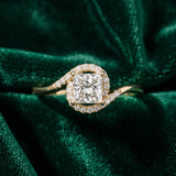 Yellow gold Princess Halo Twist Band with Four-Prong Setting_6
