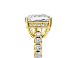Yellow gold Princess Solitaire Diamond Engagement Ring with Pavé Band and Six-Prong Setting_32