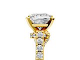 Yellow gold Princess Solitaire Diamond Ring with Pavé Band and Four-Prong Setting_115