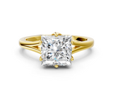 Yellow gold Princess Solitaire Diamond Ring with Six-Prong Setting and Tapered Band_26