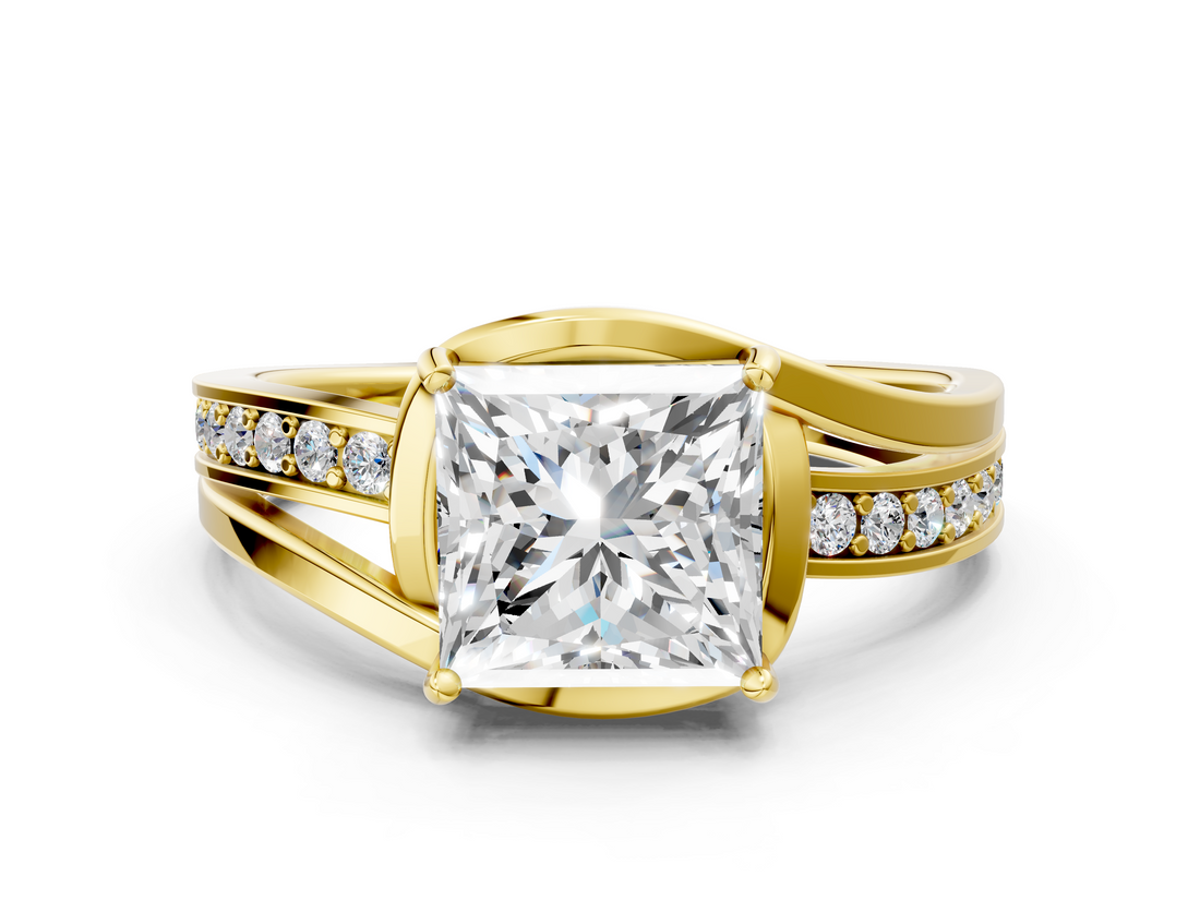Yellow gold Princess Solitaire Diamond Ring with Split Shank and Prong Setting_86
