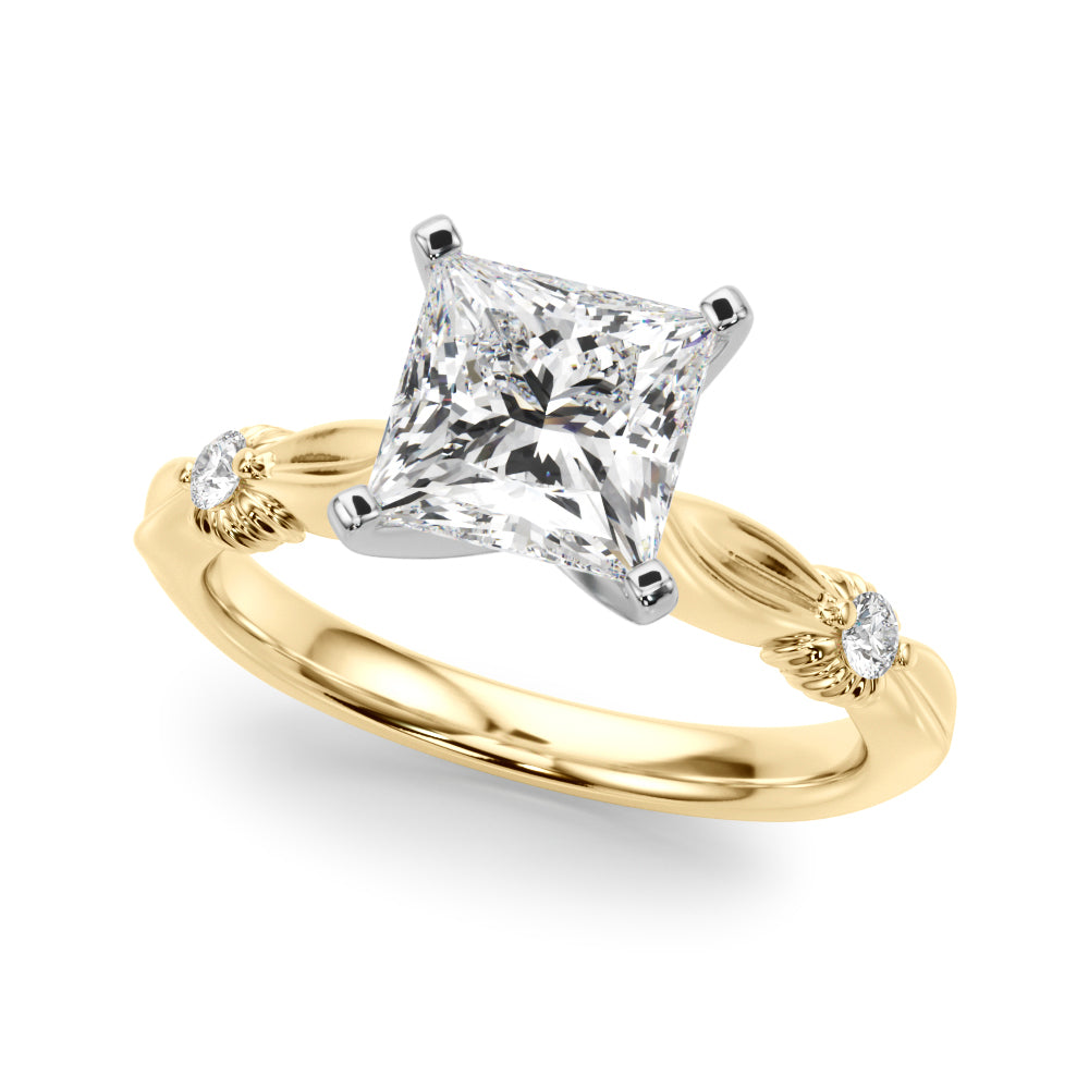 Yellow gold Princess Solitaire Diamond Twisted Band with Four-Prong Setting