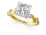 Yellow gold Princess Solitaire Twisted Band with Prong Setting 2