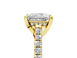 Yellow gold Radiant Brilliant Diamond Solitaire with Pavé Band and Four-Prong Setting 5