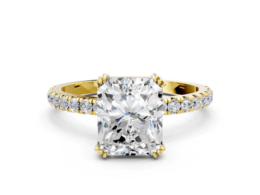 Yellow gold Radiant Brilliant Solitaire with Pavé Band and Claw Prong Setting_7