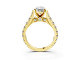 Yellow gold Radiant Cut Diamond Pavé Band Solitaire with Four-Prong Setting_28