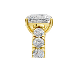 Yellow gold Radiant Cut Diamond Pavé Band Solitaire with Four-Prong Setting_30