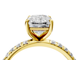 Yellow gold Radiant Cut Diamond Pavé Band Solitaire with Four-Prong Setting_8