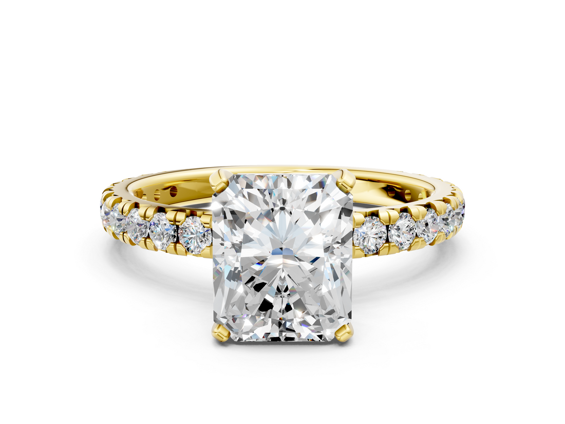 Yellow gold Radiant Cut Diamond Pavé Band with Four-Prong Setting_67