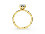 Yellow gold Radiant Cut Diamond Pavé Band with Four-Prong Setting_70
