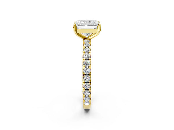 Yellow gold Radiant Cut Diamond Pavé Solitaire Ring with Round Band and Prong Setting