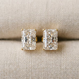 Yellow gold Radiant Cut Diamond Stud Earrings_411