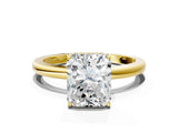Yellow gold Radiant Cut Solitaire Diamond Ring with Prong Setting and Plain Band_7