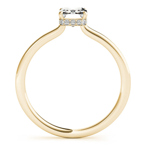 Yellow gold Radiant Cut Solitaire Engagement Ring with Four-Prong Setting on a Classic Band