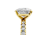 Yellow gold Radiant Diamond Pavé Band Solitaire with Four-Prong Setting_158