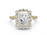 Yellow gold Radiant Halo Diamond Ring with Pavé Band and Prong Setting_37