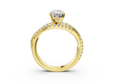 Yellow gold Radiant Solitaire Twist Band with Pavé Setting and Four-Prong Setting_133
