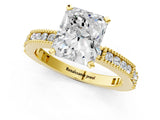 Yellow gold Radiant Solitaire with Pavé Band and Four-Prong Setting_319