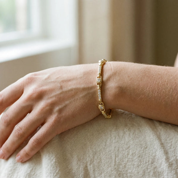 Yellow gold Round Bezel-Set Diamond Tennis Bracelet with Pave Band