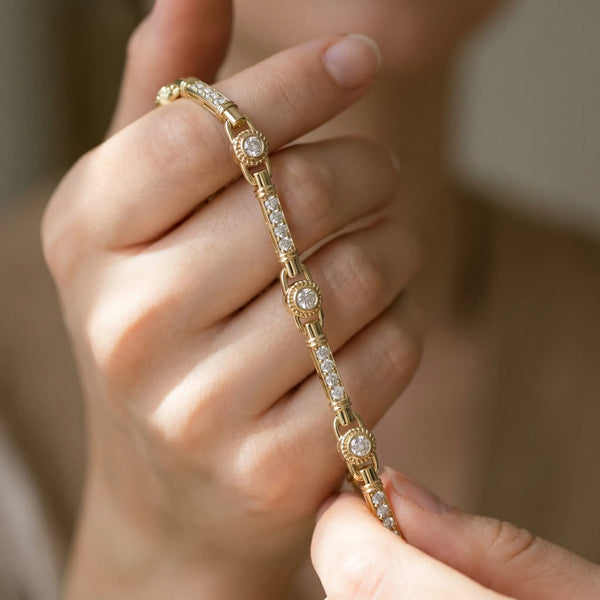 Yellow gold Round Bezel-Set Diamond Tennis Bracelet with Pave Band