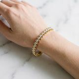 Yellow gold Round Brilliant Diamond Tennis Bracelet with Channel Set S-Shaped Prong Setting_6
