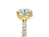 Yellow gold Round Brilliant Solitaire with Pavé Band and Claw Prong Setting_12
