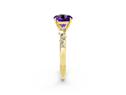 Yellow gold Round Cut Amethyst Cluster Side Stone Solitaire Ring with Prong Setting_26