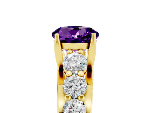 Yellow gold Round Cut Amethyst Engagement Ring with Pavé Band and Four-Prong Setting_5