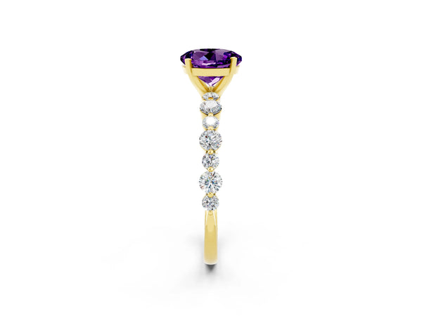Yellow gold Round Cut Amethyst Prong Set Engagement Ring with Pavé Band