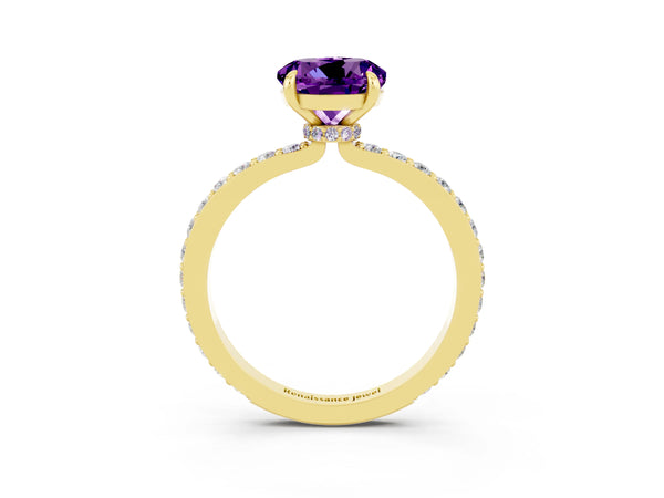 Yellow gold Round Cut Amethyst Pavé Engagement Ring with Round  Accents and Prong Setting