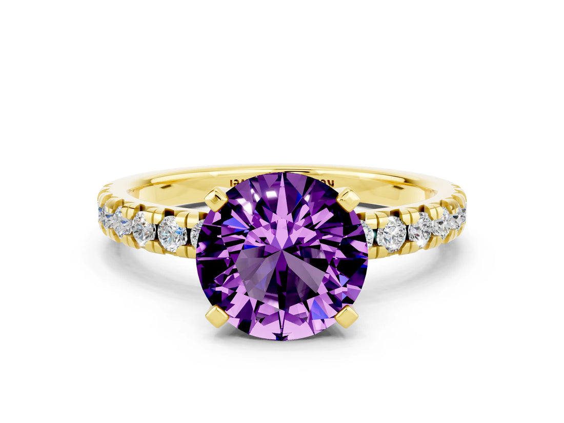 Yellow gold Round Cut Amethyst Solitaire Pavé Engagement Ring with Round Band and Prong Setting_66