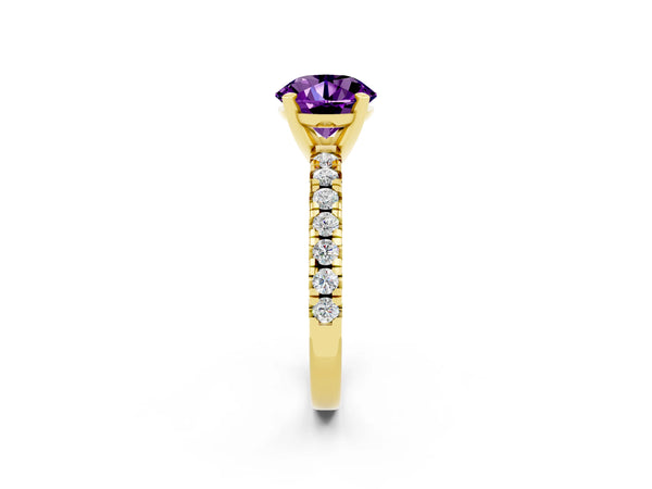 Yellow gold Round Cut Amethyst Solitaire Pavé Engagement Ring with Round Band and Prong Setting