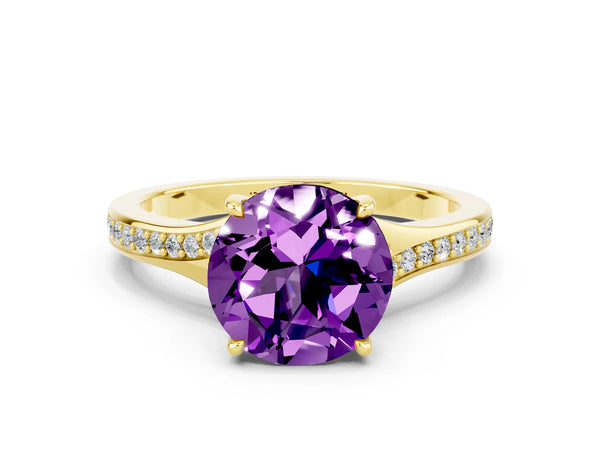 Yellow gold Round Cut Amethyst Solitaire Ring with Pavé Band and Prong Setting