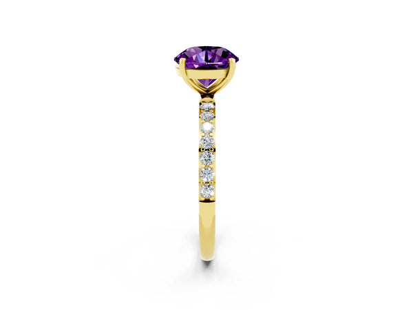 Yellow gold Round Cut Amethyst Solitaire Ring with Round  Pavé Band and Prong Setting