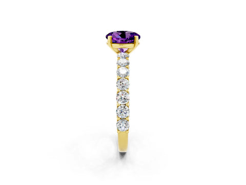 Yellow gold Round Cut Amethyst Solitaire Ring with Shared Prong Pavé Band and Four-Prong Setting_2