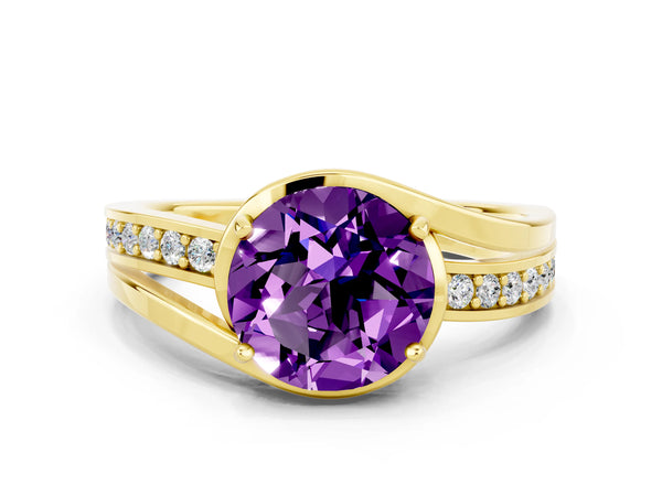 Yellow gold Round Cut Amethyst Solitaire Ring with Split Shank and Prong Setting