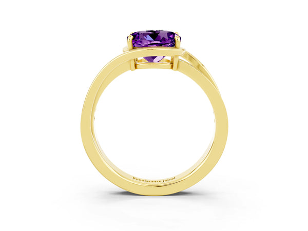 Yellow gold Round Cut Amethyst Solitaire Ring with Split Shank and Prong Setting