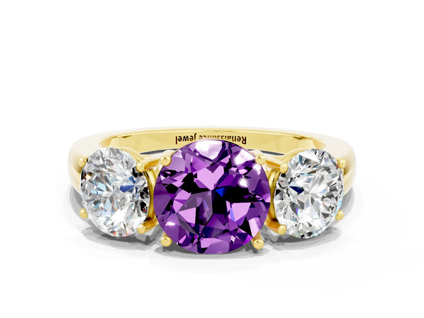 Yellow gold Round Cut Amethyst Three-Stone Ring with Four-Prong Setting and Classic Band